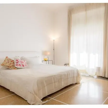 Eleganza&confort In Roma-liberty- アパート